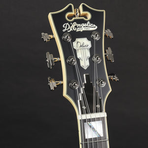 D'Angelico Deluxe Bedford SH Matte Walnut (Ex-demo)