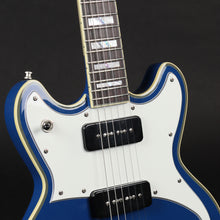 Load image into Gallery viewer, D&#39;Angelico Deluxe Brighton LE Sapphire (Ex-demo)