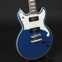 Load image into Gallery viewer, D&#39;Angelico Deluxe Brighton LE Sapphire (Ex-demo)