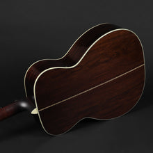 Load image into Gallery viewer, Eastman E20OM-MR-TC Adirondack/Madagascar Rosewood #3023