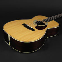 Load image into Gallery viewer, Eastman E20OM-MR-TC Adirondack/Madagascar Rosewood #3023