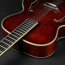 Load image into Gallery viewer, 2007 Eastman AR805 Acoustic Archtop - Classic Finish (Pre-owned)