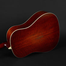 Load image into Gallery viewer, Eastman E10SS/v Slope-Shoulder Dreadnought - Antique Varnish (Pre-owned)