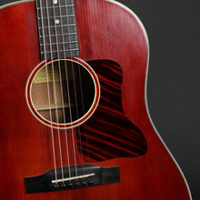 Load image into Gallery viewer, Eastman E10SS/v Slope-Shoulder Dreadnought - Antique Varnish (Pre-owned)