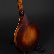 Load image into Gallery viewer, Eastman MD305-A-WN-AB Mandolin