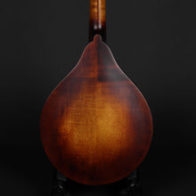 Load image into Gallery viewer, Eastman MD305-A-WN-AB Mandolin