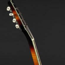 Load image into Gallery viewer, Eastman MD805 A-Style Mandolin - Sunburst (B-Stock) #3667