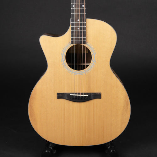 Eastman AC222LCE Left-handed Grand Auditorium