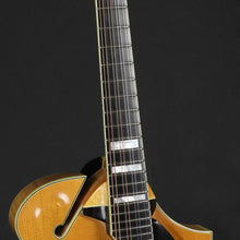 Load image into Gallery viewer, Eastman DGM1 Mandolin - VERY RARE! (Pre-owned)
