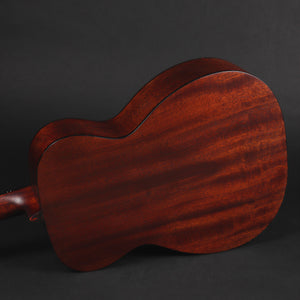 Eastman E1OM Classic