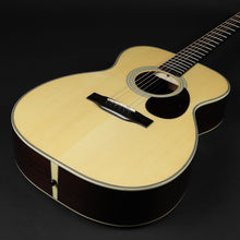 Load image into Gallery viewer, Eastman E20OM Adirondack/Rosewood Orchestra Model #2470