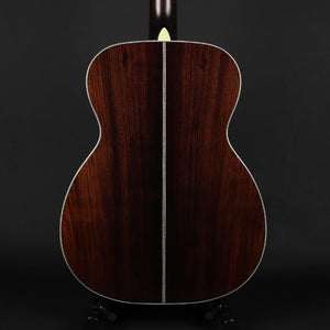 Eastman E20OM Adirondack/Rosewood Orchestra Model #2470