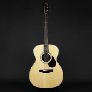 Eastman E20OM Adirondack/Rosewood Orchestra Model #2470