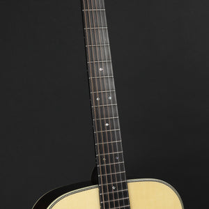 Eastman E20OM Adirondack/Rosewood Orchestra Model #2470