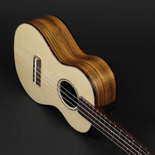 Load image into Gallery viewer, Eastman EU2-T Tenor Ukulele
