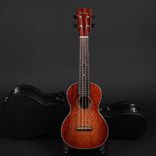 Load image into Gallery viewer, Eastman EU3-C Concert Ukulele