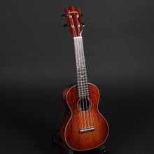 Load image into Gallery viewer, Eastman EU3-C Concert Ukulele