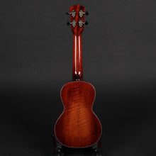 Load image into Gallery viewer, Eastman EU3-C Concert Ukulele