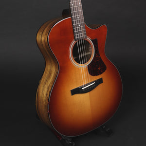 Eastman AC222CE-DLX-GB Grand Auditorium Goldburst