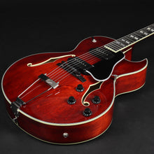 Load image into Gallery viewer, Eastman AR372CE-P90 Archtop Guitar - Classic Finish #0398