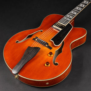 Eastman AR580CE-HB Archtop - Honeyburst (Pre-owned)