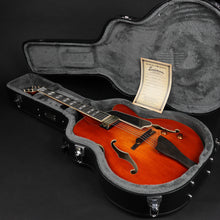 Load image into Gallery viewer, Eastman AR580CE-HB Archtop - Honeyburst (Pre-owned)