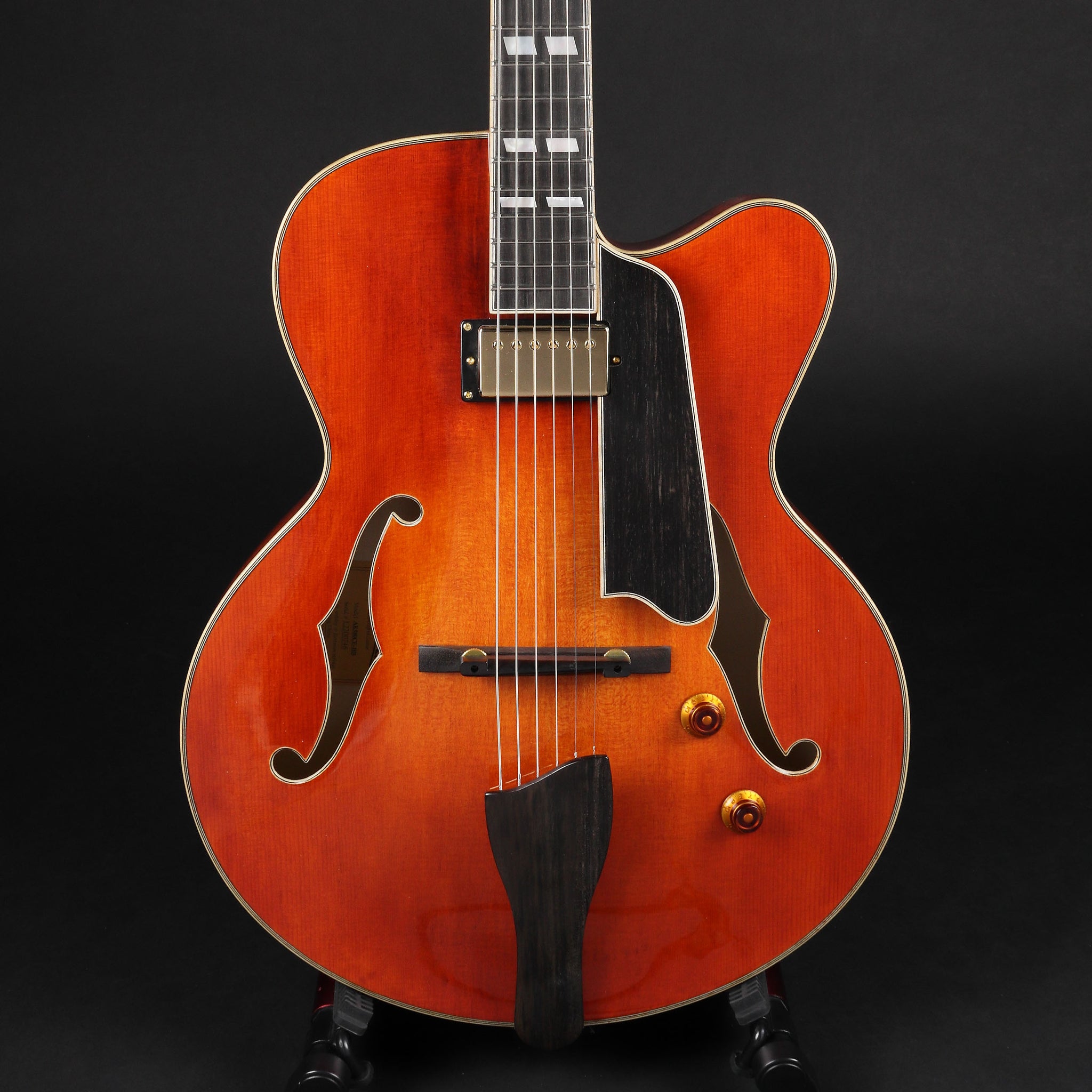Eastman AR580CE-HB Archtop - Honeyburst (Pre-owned)