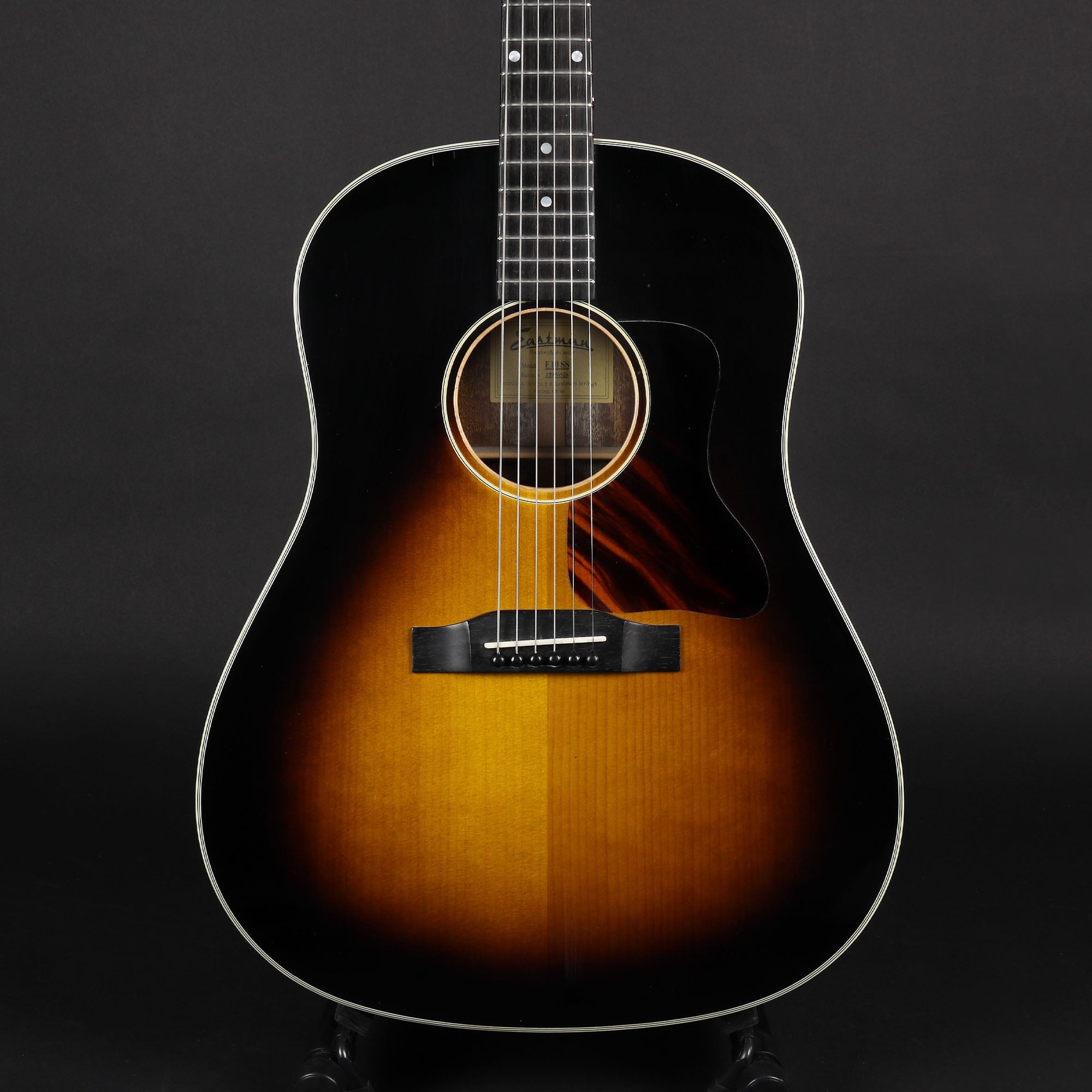 Eastman E10SS Slope Shoulder Dreadnought (Pre-owned)