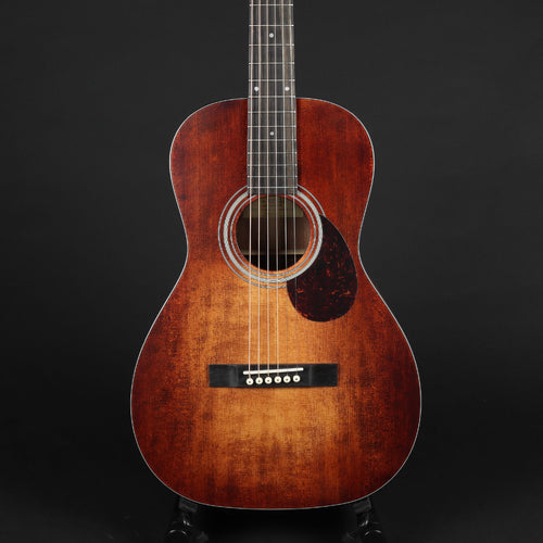 Eastman E1P-CLA Sitka/Sapele Parlour #6045