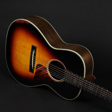 Load image into Gallery viewer, Eastman E22OOSS/v-SB Adirondack/Walnut - Antique Varnish #0115