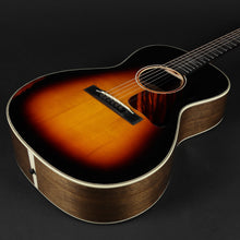 Load image into Gallery viewer, Eastman E22OOSS/v-SB Adirondack/Walnut - Antique Varnish #0115