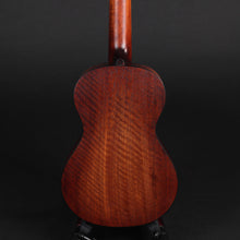 Load image into Gallery viewer, Eastman EU1-T Tenor Ukulele