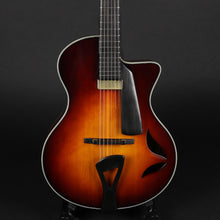 Load image into Gallery viewer, Eastman FV680CE-SB Frank Vignola Signature Archtop - Sunburst