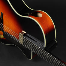 Load image into Gallery viewer, Eastman FV880CE-SB Frank Vignola Signature Archtop - Sunburst (Pre-owned)