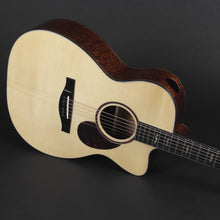 Load image into Gallery viewer, Eastman L-OMCE-QS OM Cutaway Quilted Sapele (Pre-owned)