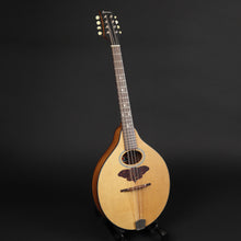 Load image into Gallery viewer, Eastman Lady Moon Signature Octave Mandolin
