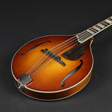 Load image into Gallery viewer, Eastman MDO605-GB Octave Mandolin - Goldburst #1188