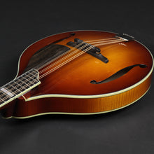 Load image into Gallery viewer, Eastman MDO605-GB Octave Mandolin - Goldburst #1188
