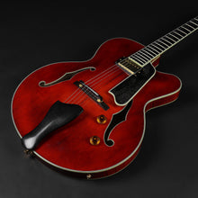 Load image into Gallery viewer, Eastman T146SM 16&quot; Hollow Body Archtop - Classic (Pre-owned)