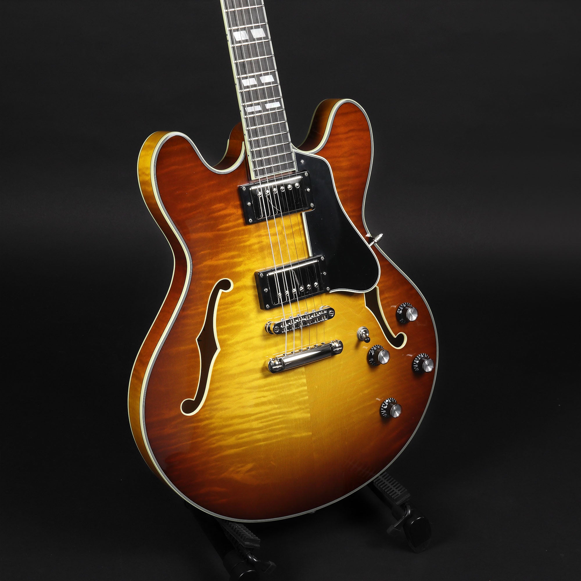 Eastman T486 Thinline - Goldburst #1069 – Mak's Guitars