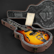 Load image into Gallery viewer, Eastman T64/v-GB Antique Goldburst (Pre-owned)