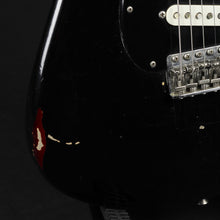 Load image into Gallery viewer, 2011 Fender Custom Shop David Gilmour Stratocaster Relic (Pre-owned)