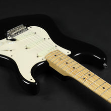 Load image into Gallery viewer, 1999 Fender Eric Clapton Stratocaster (Pre-owned)