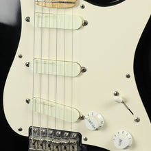 Load image into Gallery viewer, 1999 Fender Eric Clapton Stratocaster (Pre-owned)