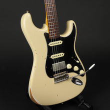 Load image into Gallery viewer, Fender Custom Shop '63 Strat HSS Relic RW - Faded Desert Sand (Pre-owned)
