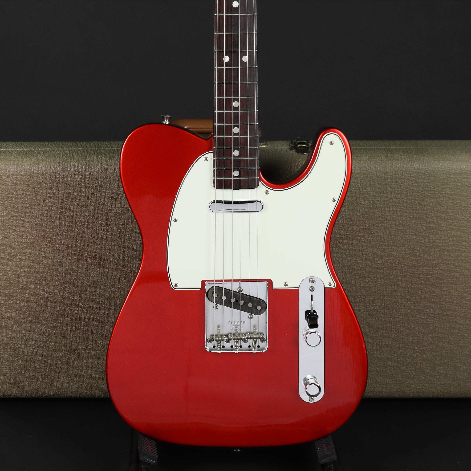 2015 Fender American Vintage '64 Telecaster - Candy Apple Red (Pre