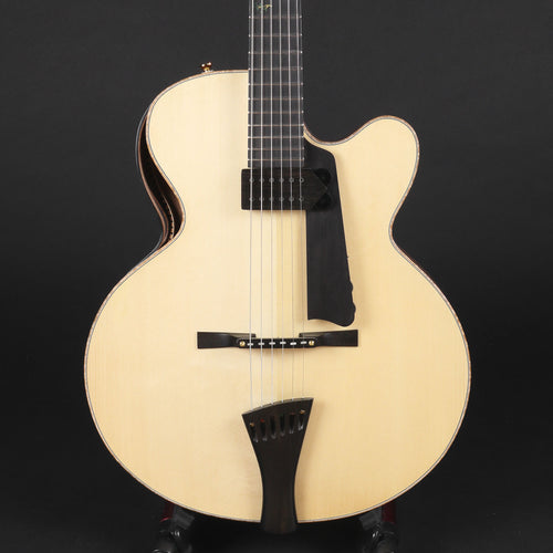 Jaén Siracusa 16R+ Custom Archtop Guitar