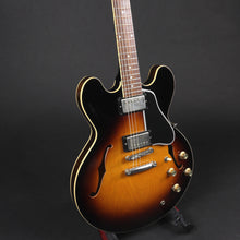 Load image into Gallery viewer, 2018 Gibson ES-335 Historic 61 Reissue ES-335 VOS (Pre-owned)