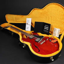 Load image into Gallery viewer, 2020 Gibson Custom Shop 61 Reissue ES-335 VOS (Pre-owned)