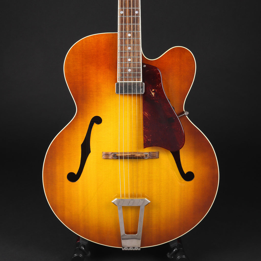 Gibson Custom Solid Formed Venetian 17